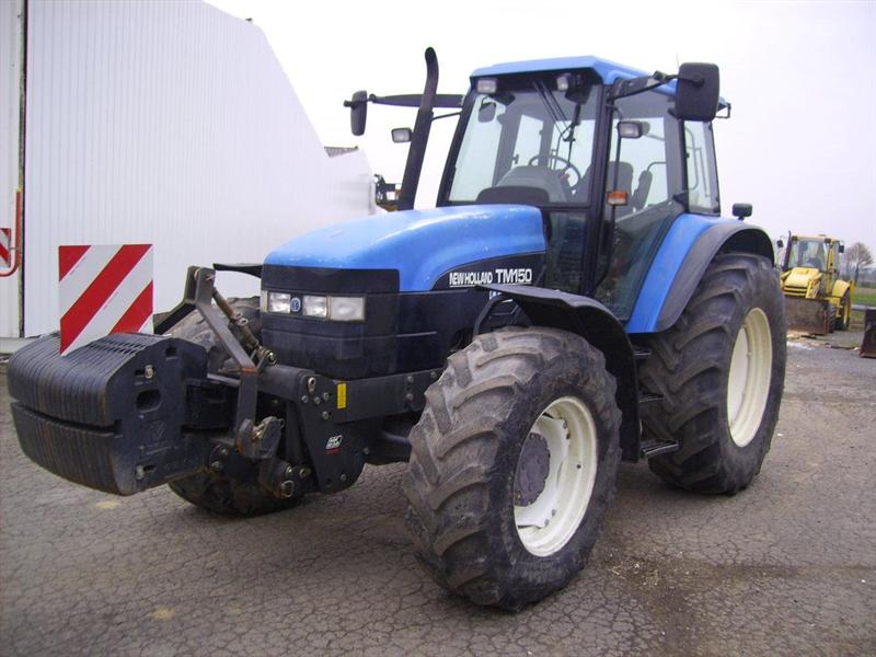 New Holland TM150